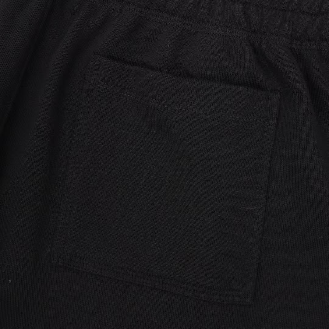 Burberry EKDバッジ コットンショーツ