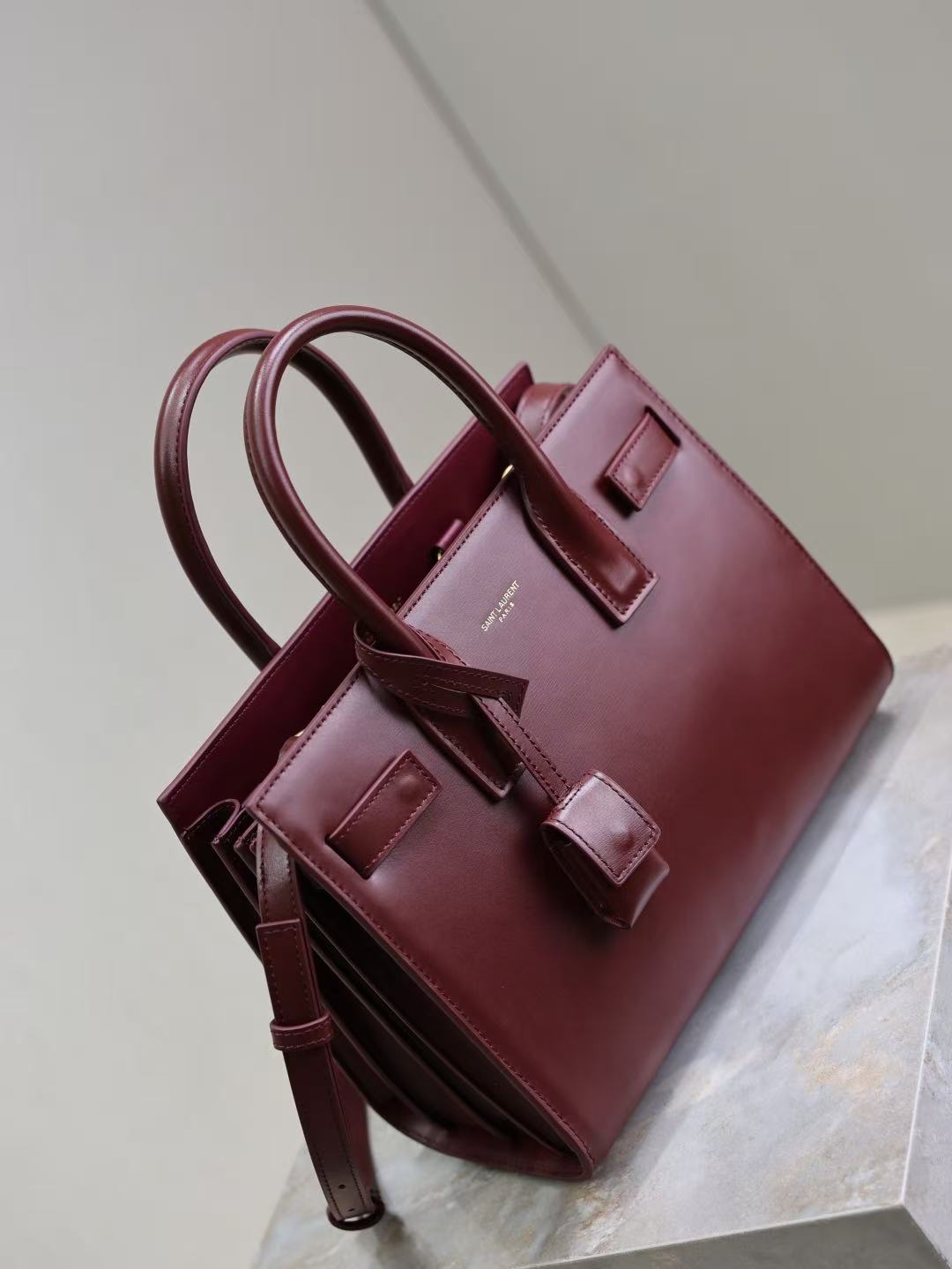  Saint Laurent サンローラン  サック ド ジュール ソフト ナノ（グレインレザー）