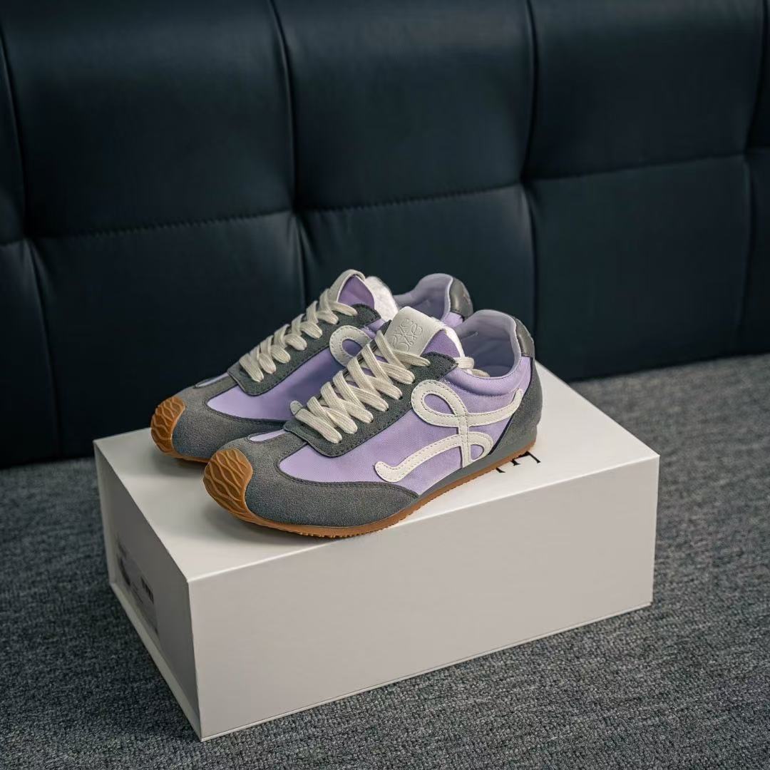 Loewe バレエランナー 2.0（ナイロン&カーフ）