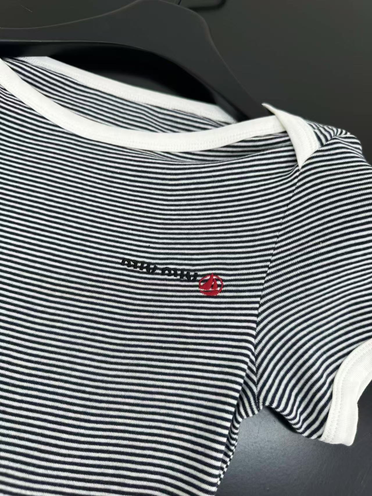 MIUMIU プチバトー X ミュウミュウ リブジャージーTシャツ