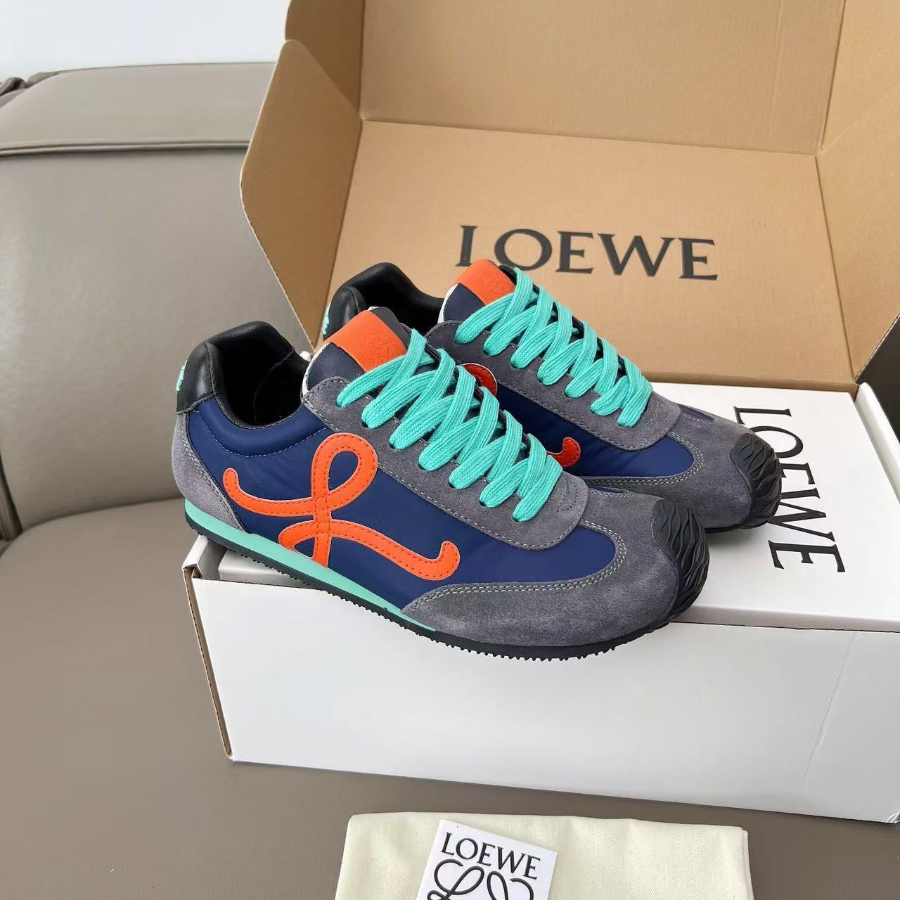 Loewe バレエランナー 2.0（ナイロン&カーフ）