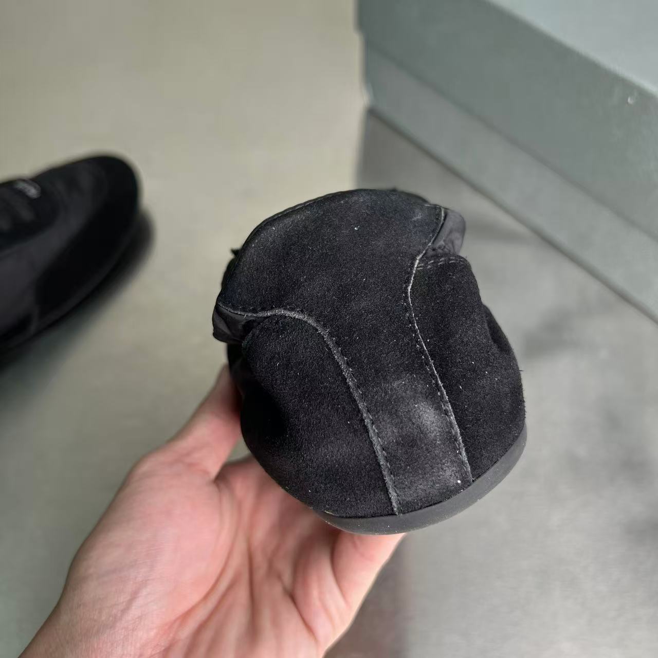 Prada プラダ コラプス Re-Nylon xスエード スニーカー