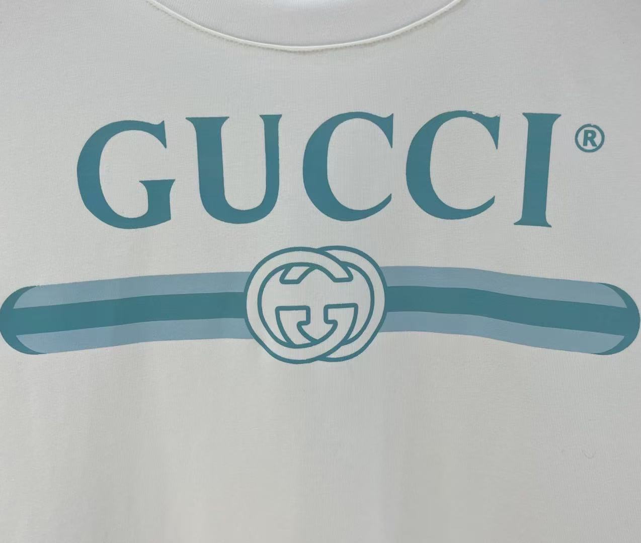 GUCCI プリント ソフトコットンジャージー Tシャツ
