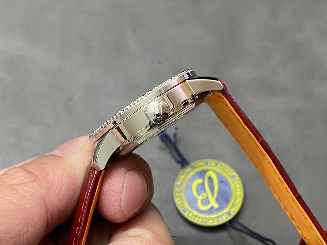 BREITLING  ブライトリング  ナビタイマー オートマチック 36