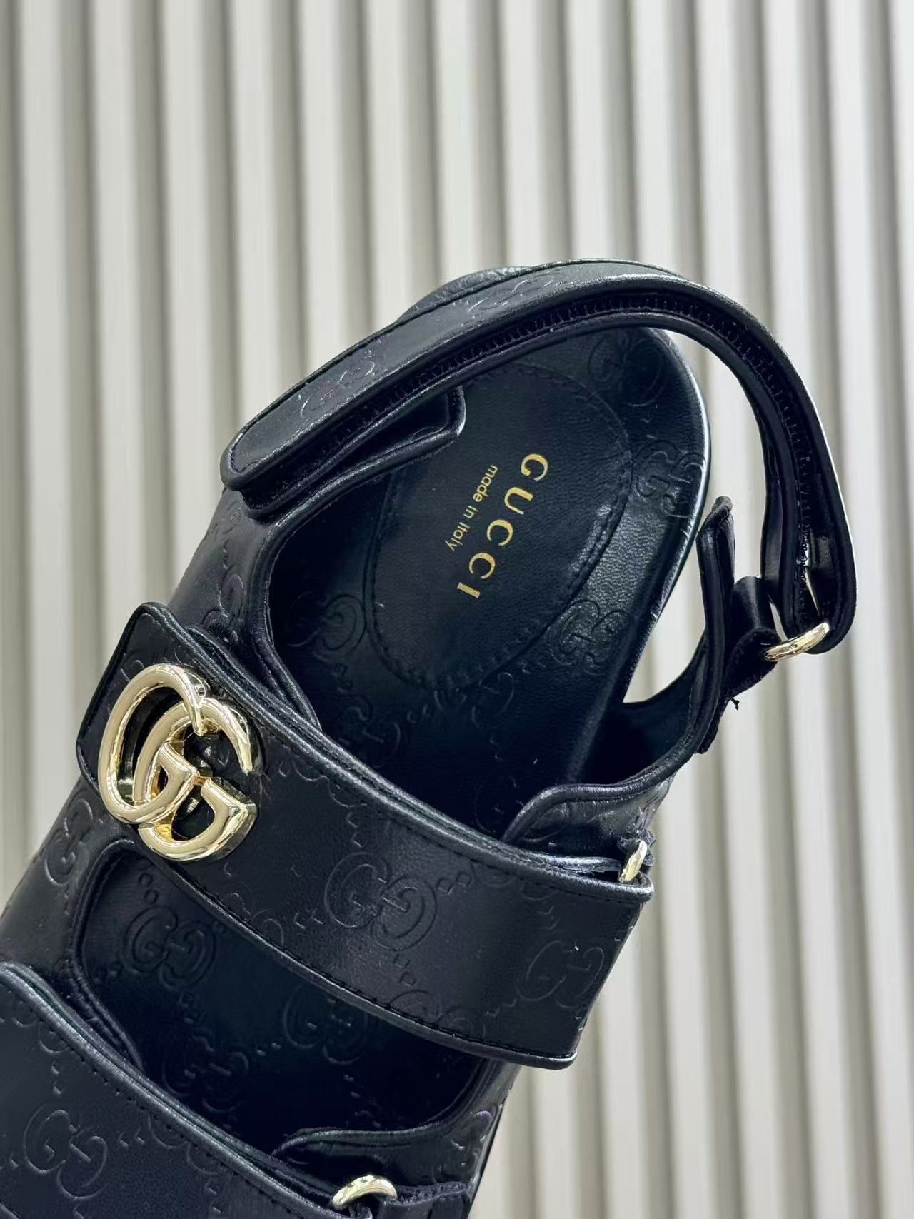 GUCCI ダブルG ウィメンズ サンダル