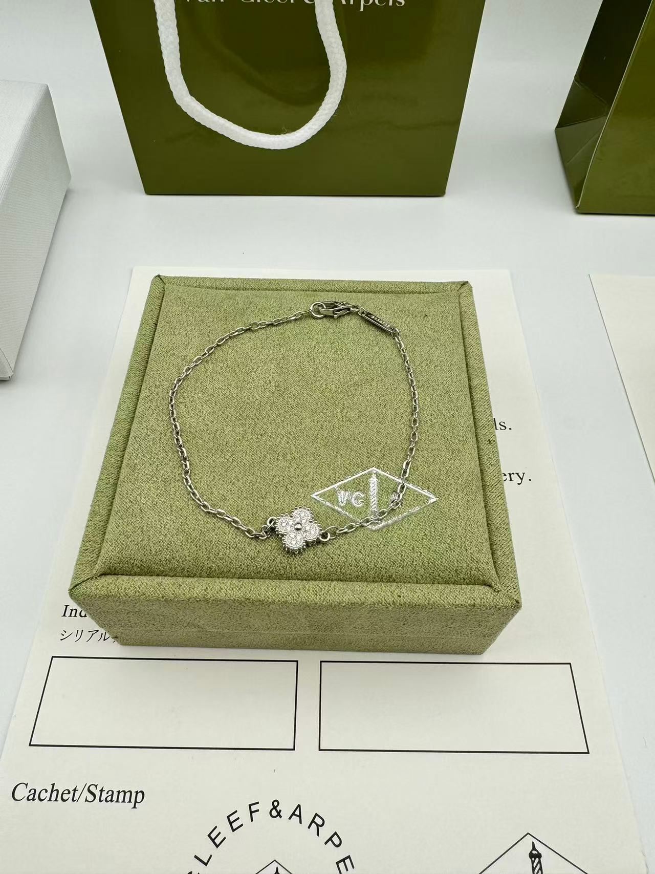 スウィート アルハンブラ ブレスレット、1モチーフ