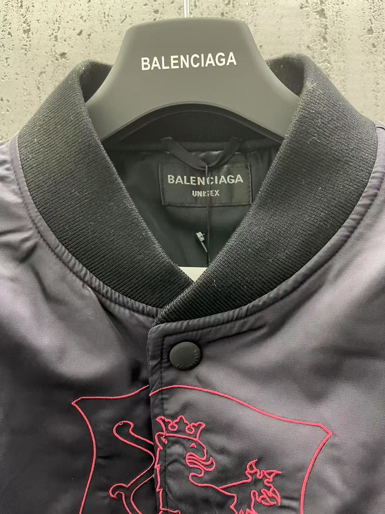 Balenciaga ブラック の メンズ LION CLUB VARSITY ジャケット