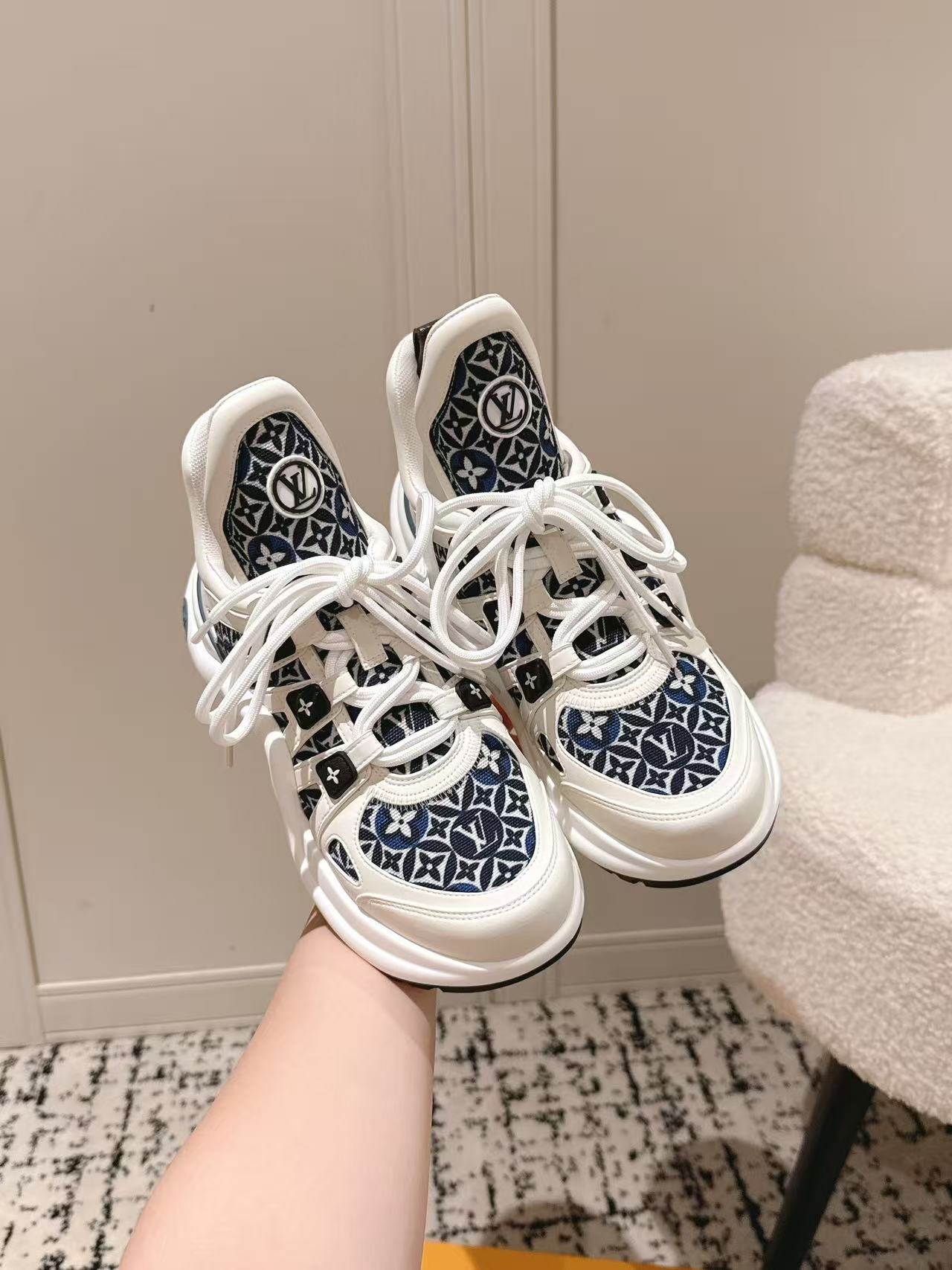 Louis vuitton アークライト スニーカー