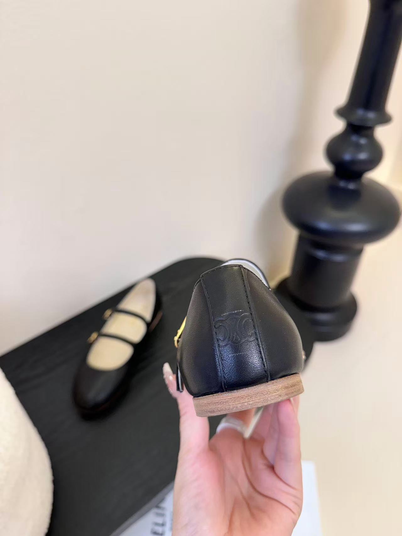 LES BALLERINES CELINE ダブルストラップ / ラムスキン