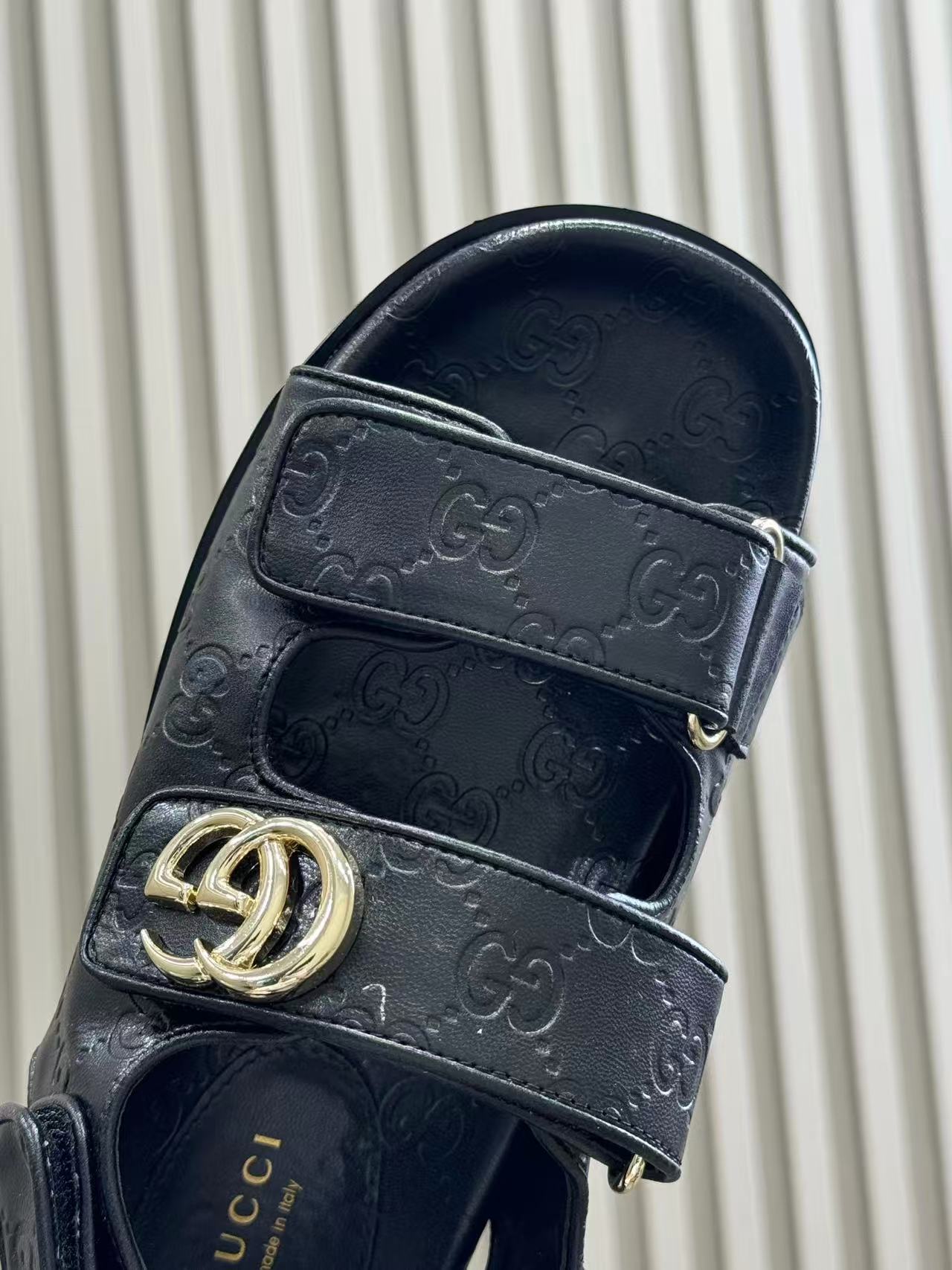 GUCCI ダブルG ウィメンズ サンダル