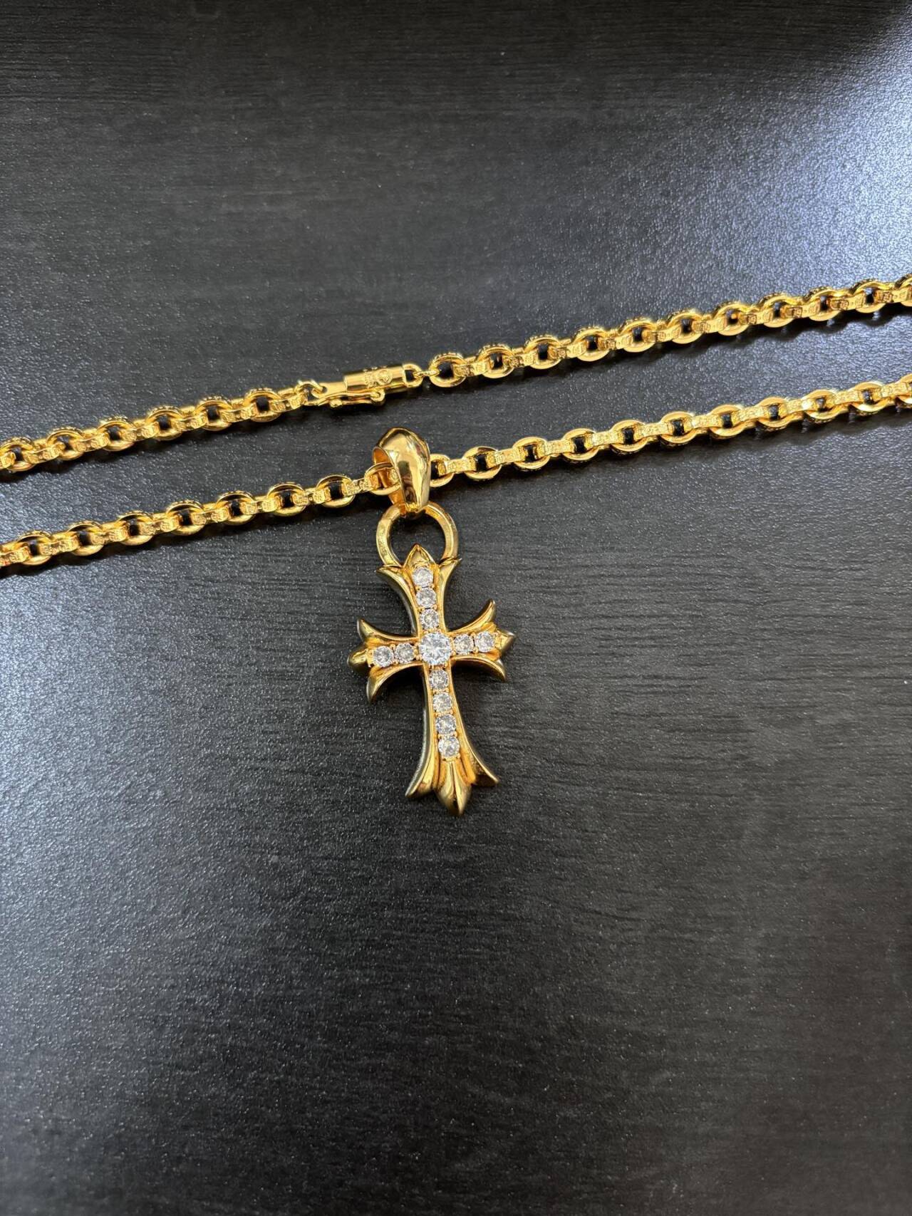 クロムハーツ/Chrome HeartsタイニーEファットクロス ゴールド クリアネックレス