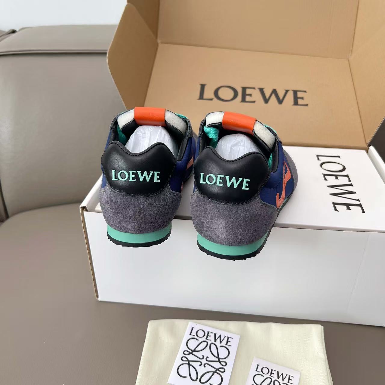 Loewe バレエランナー 2.0（ナイロン&カーフ）