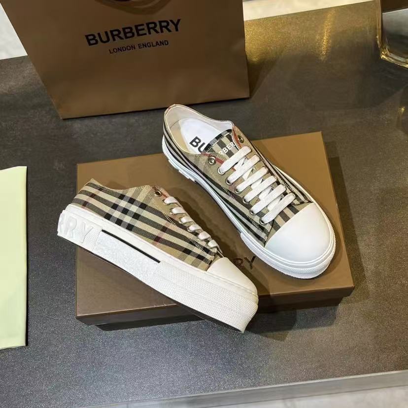 Burberry チェック コットンスニーカー