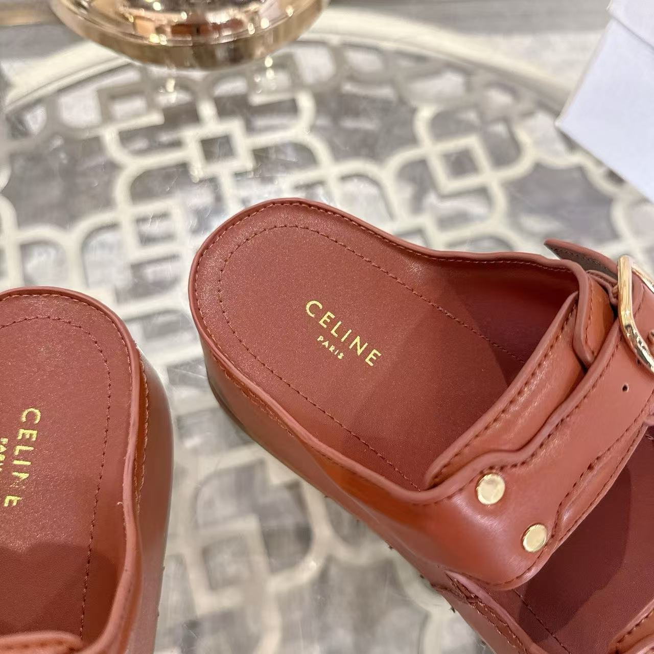 CELINE ポリー ウェッジミュール / カーフスキン