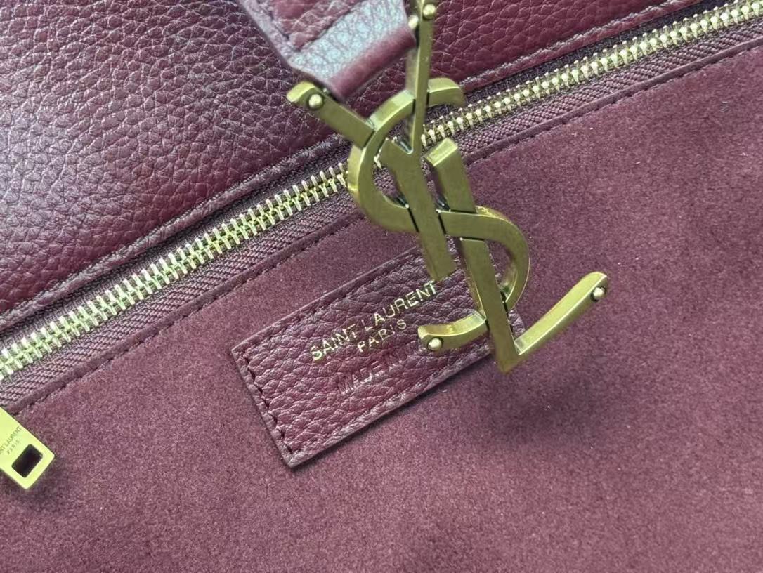 Saint Laurent サンローラン  LE 5 À 7 BEA（グレインレザー）