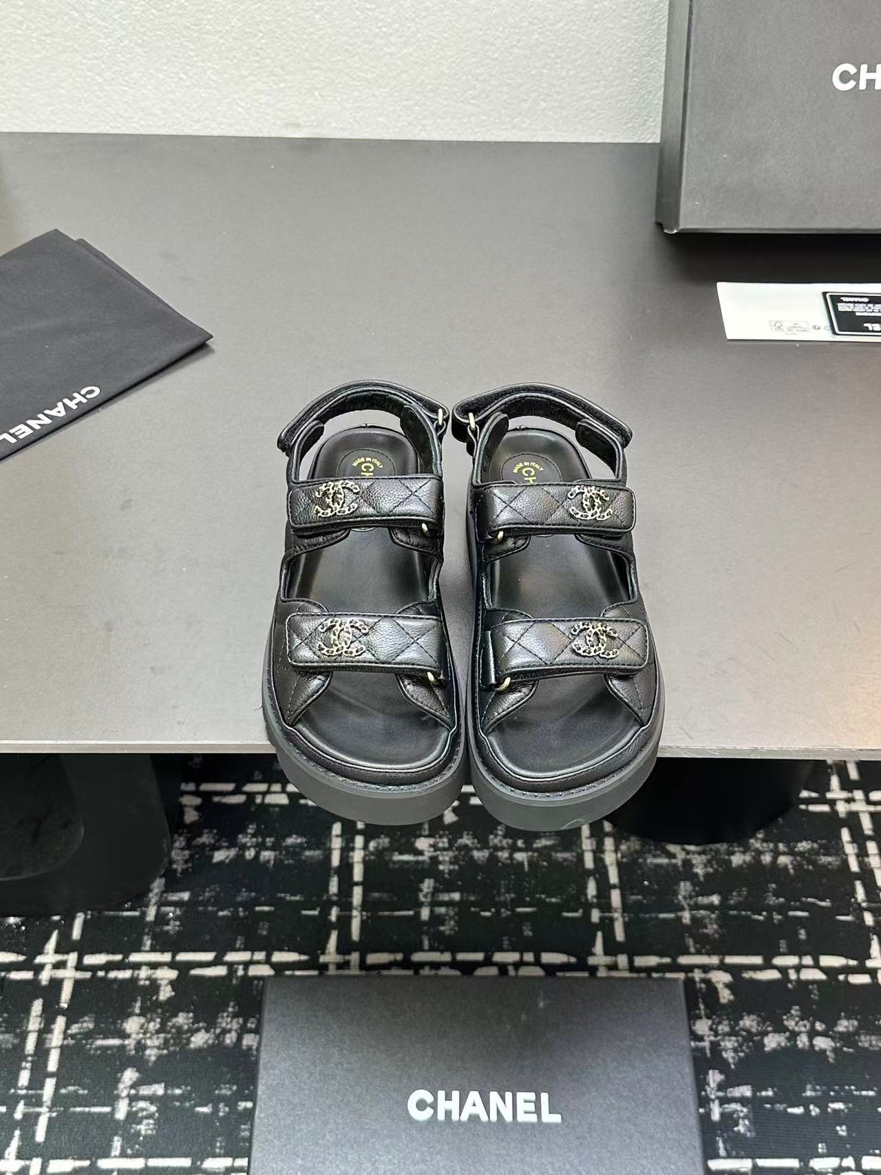 CHANEL サンダル