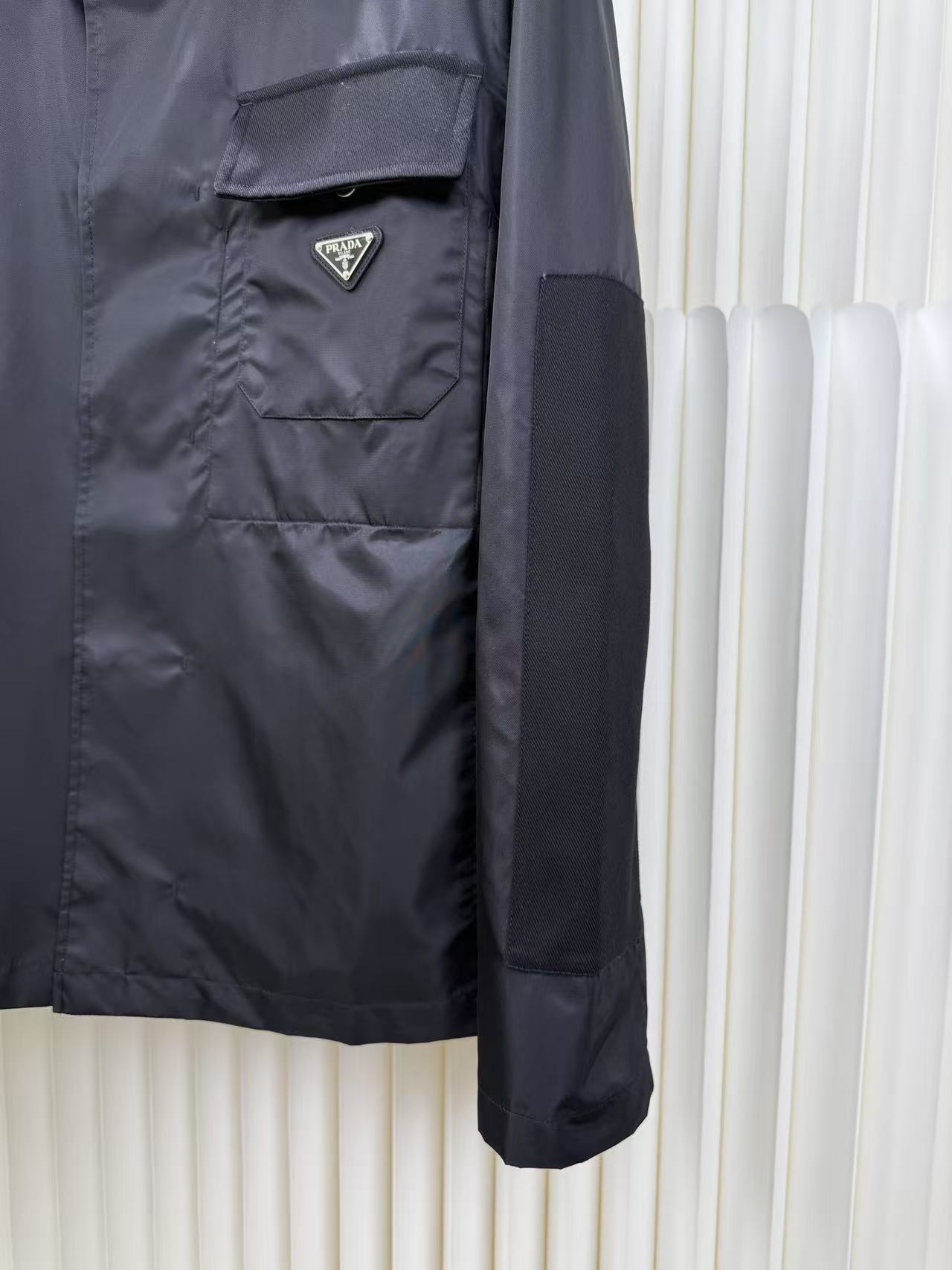 Prada Re-Nylon ジャケット