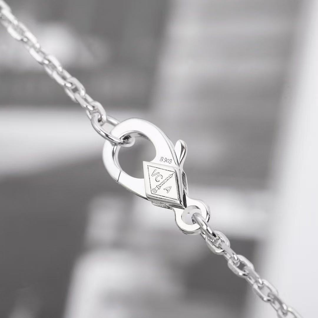 ロータス ブレスレット、ミニモデル