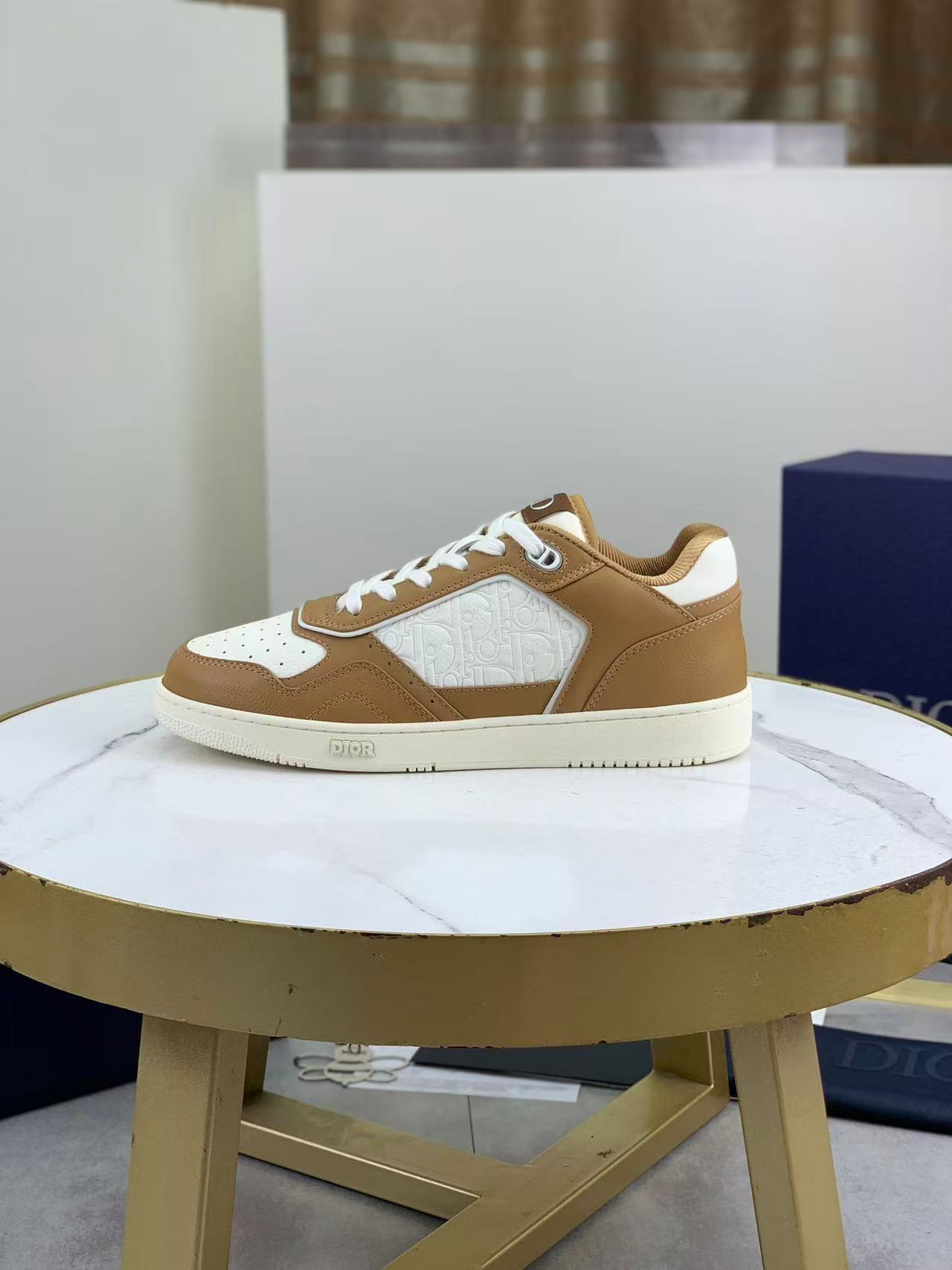 DIOR B27 アップタウン ロートップスニーカー
