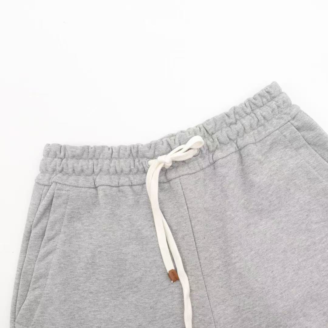 MIUMIU コットンフリース バミューダショーツ