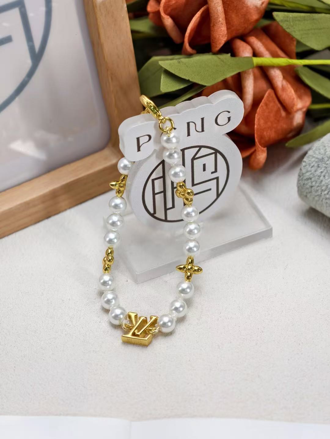 Louis vuitton ブレスレット･マイ LV パール