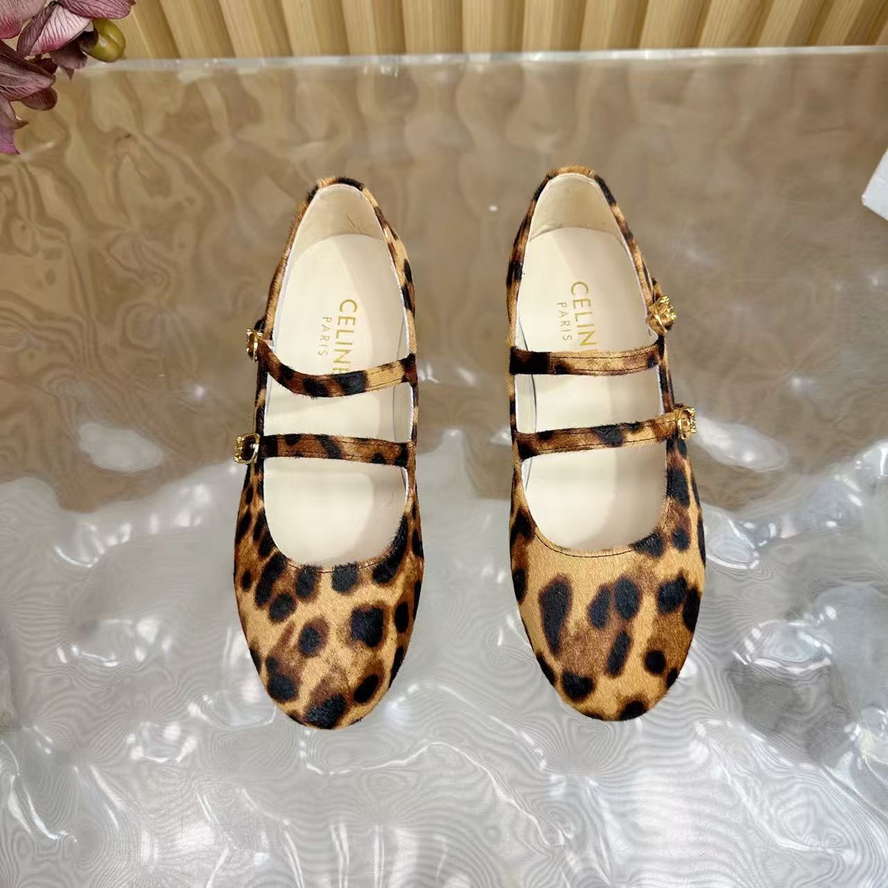 LES BALLERINES CELINE ダブルストラップ バレリーナ / レオパードプリント ヘアリーカーフスキン