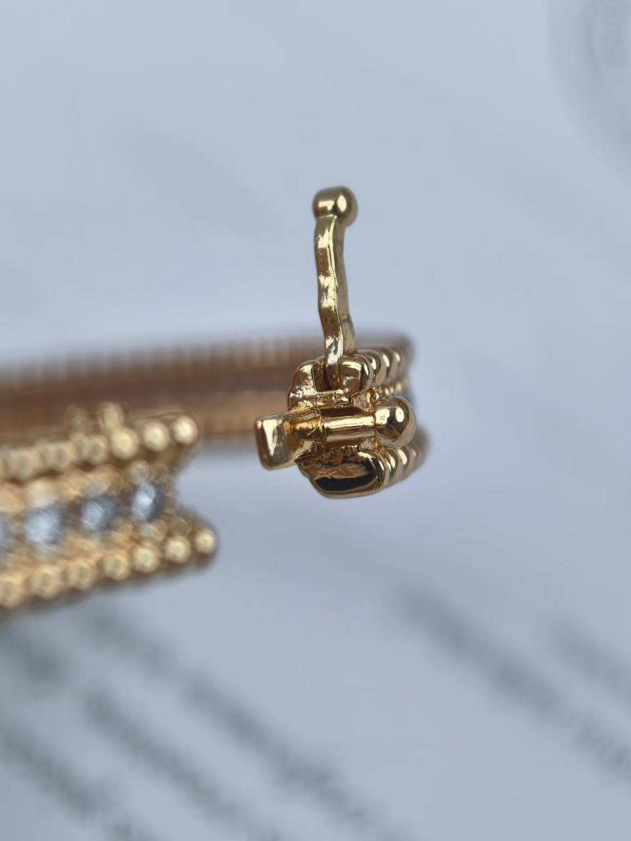 ペルレ ダイヤモンド ブレスレット、3連モデル、ミディアムモデル