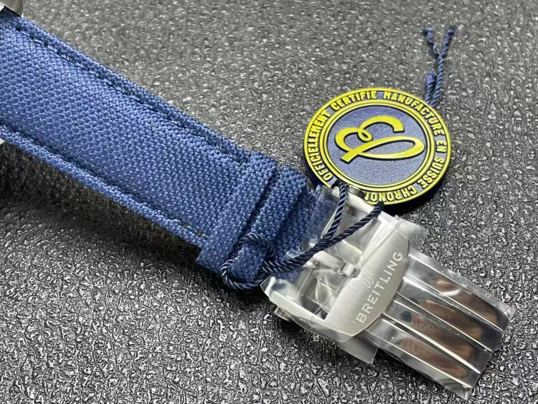 Breitling ブライトリング スーパー アベンジャー B01 クロノグラフ 46