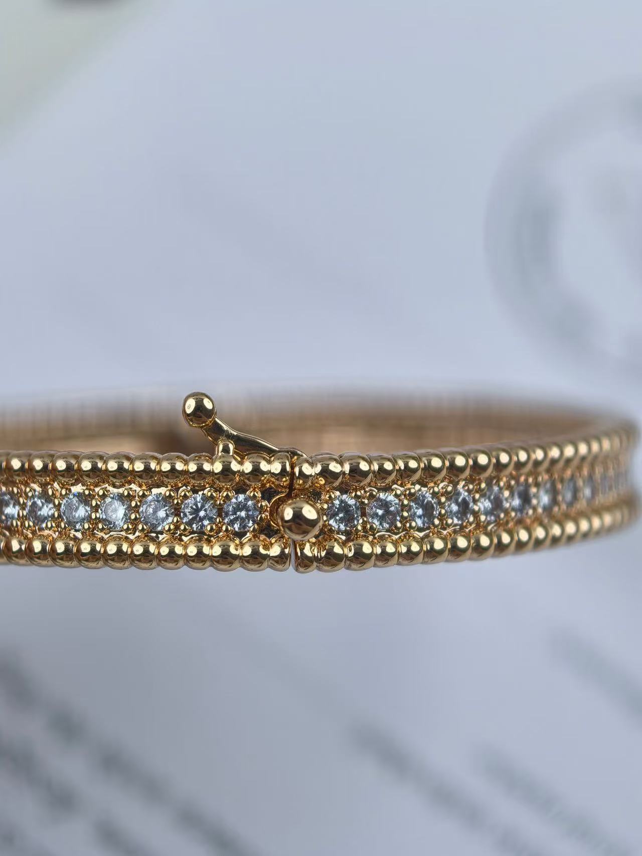 ペルレ ダイヤモンド ブレスレット、3連モデル、ミディアムモデル