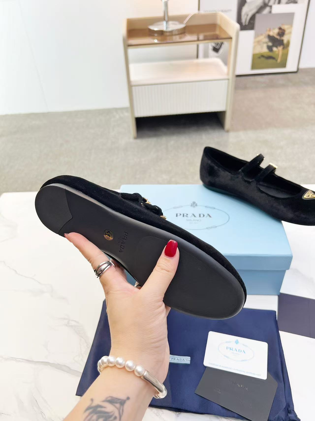 Prada ベルベット バレリーナ