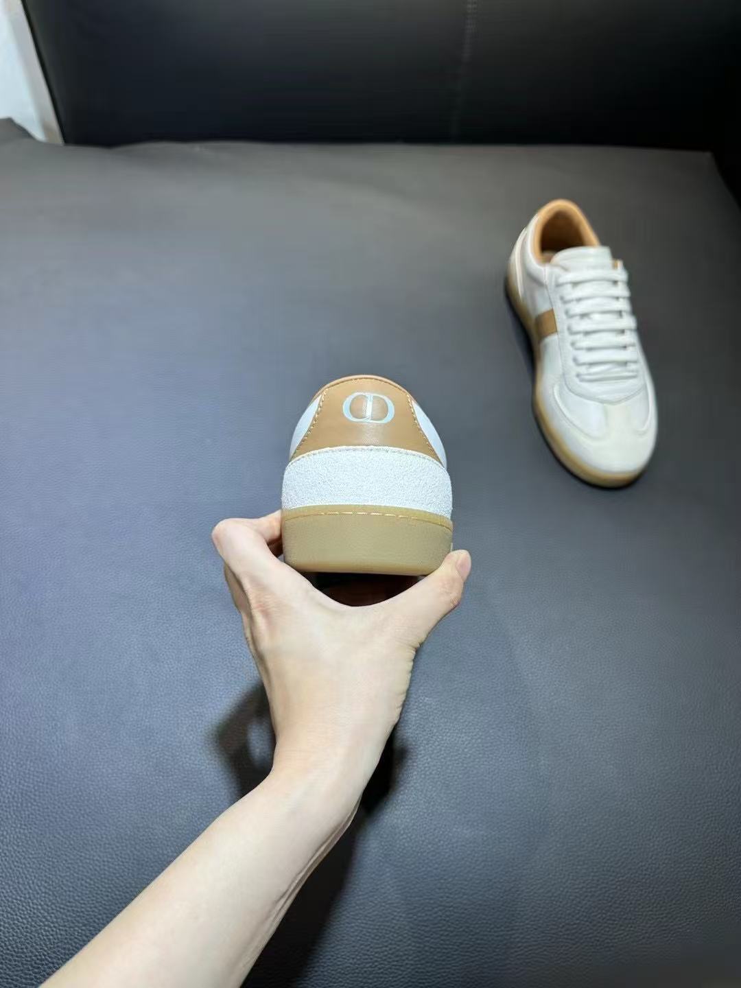 DIOR B01 マッチポイント スニーカー