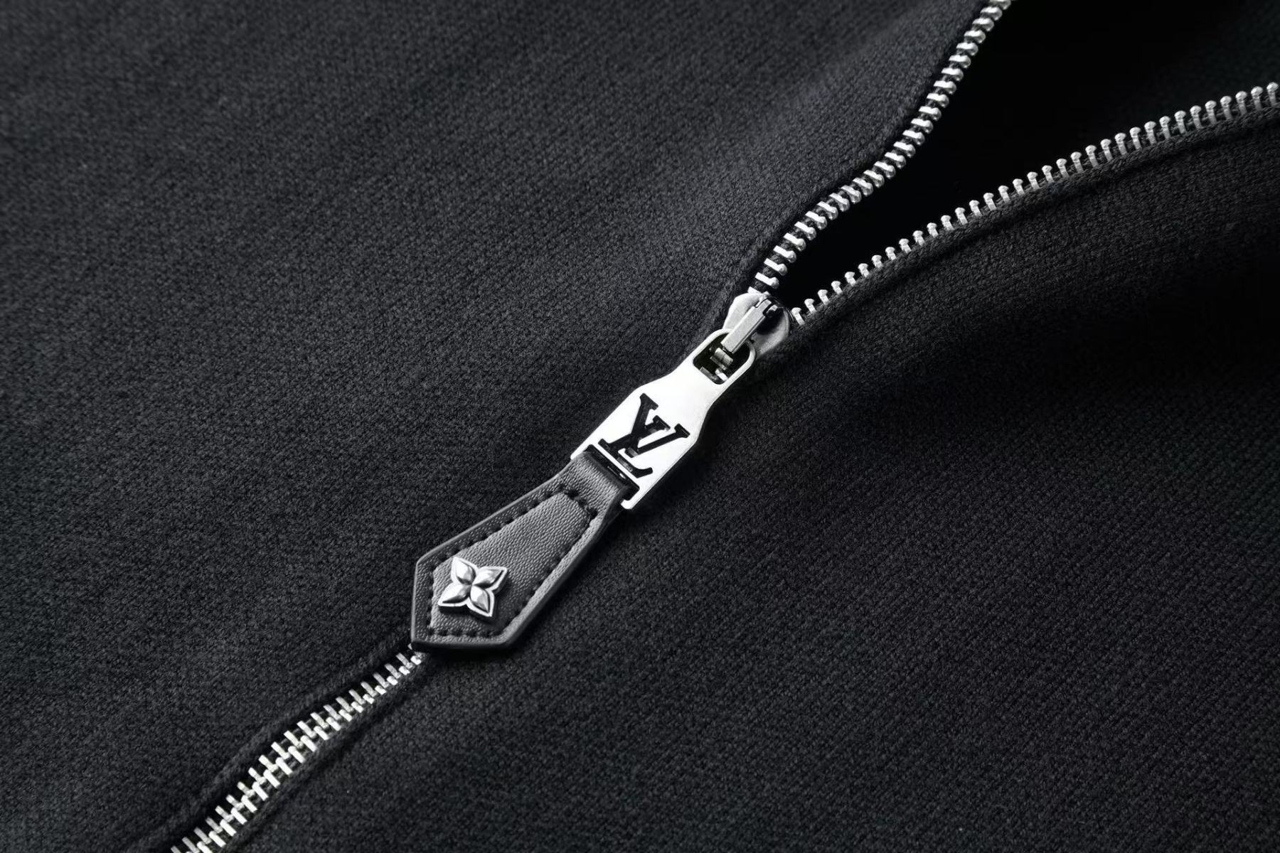 Louis vuitton ニットブルゾン ウィズ レザーディテール