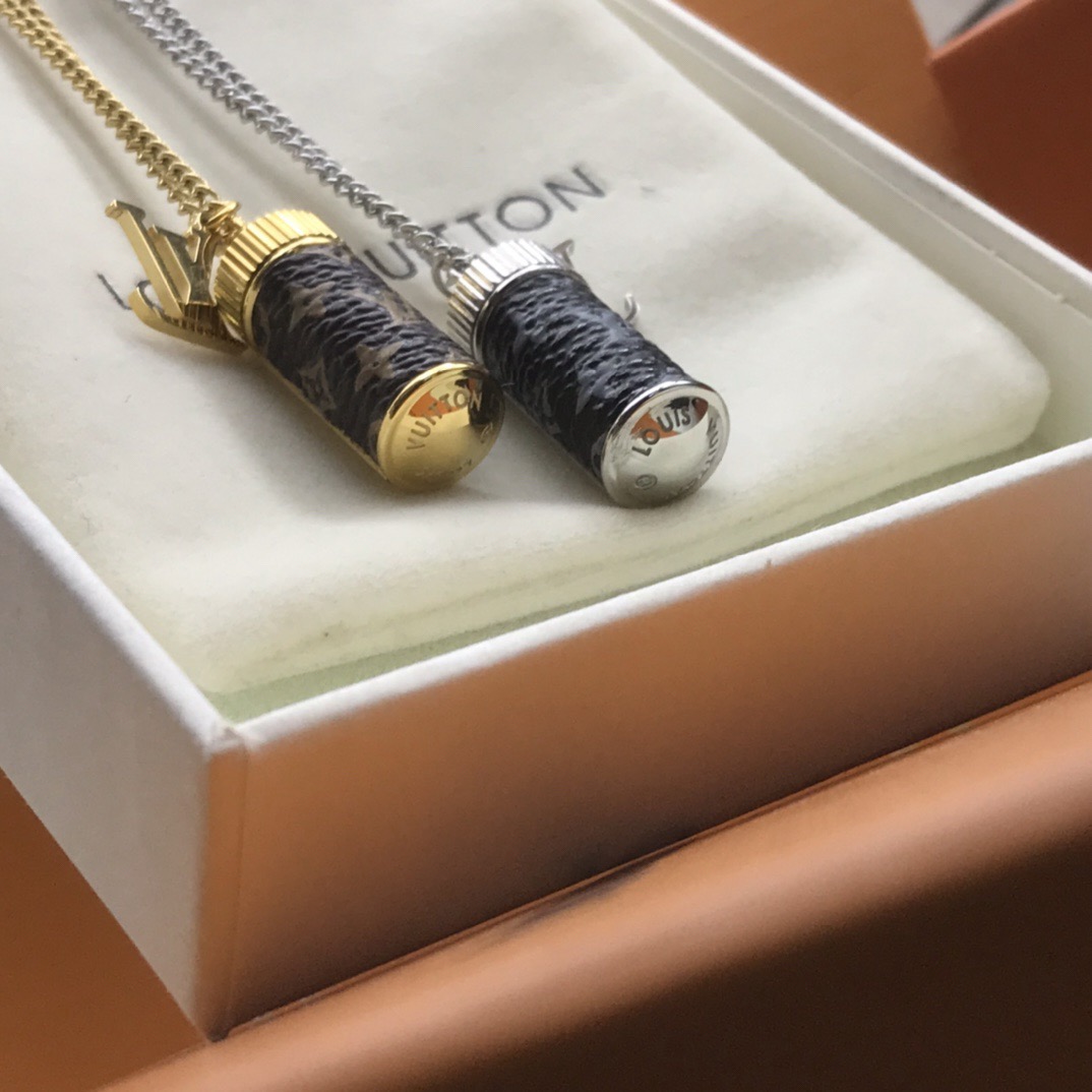 M96362  ネックレス･チャームズ モノグラム･エクリプス