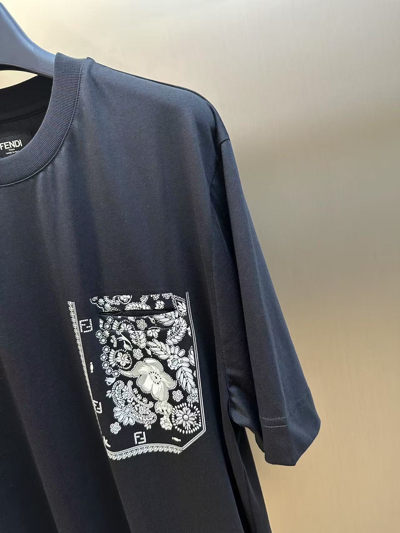 Fendi ブルーコットン Tシャツ
