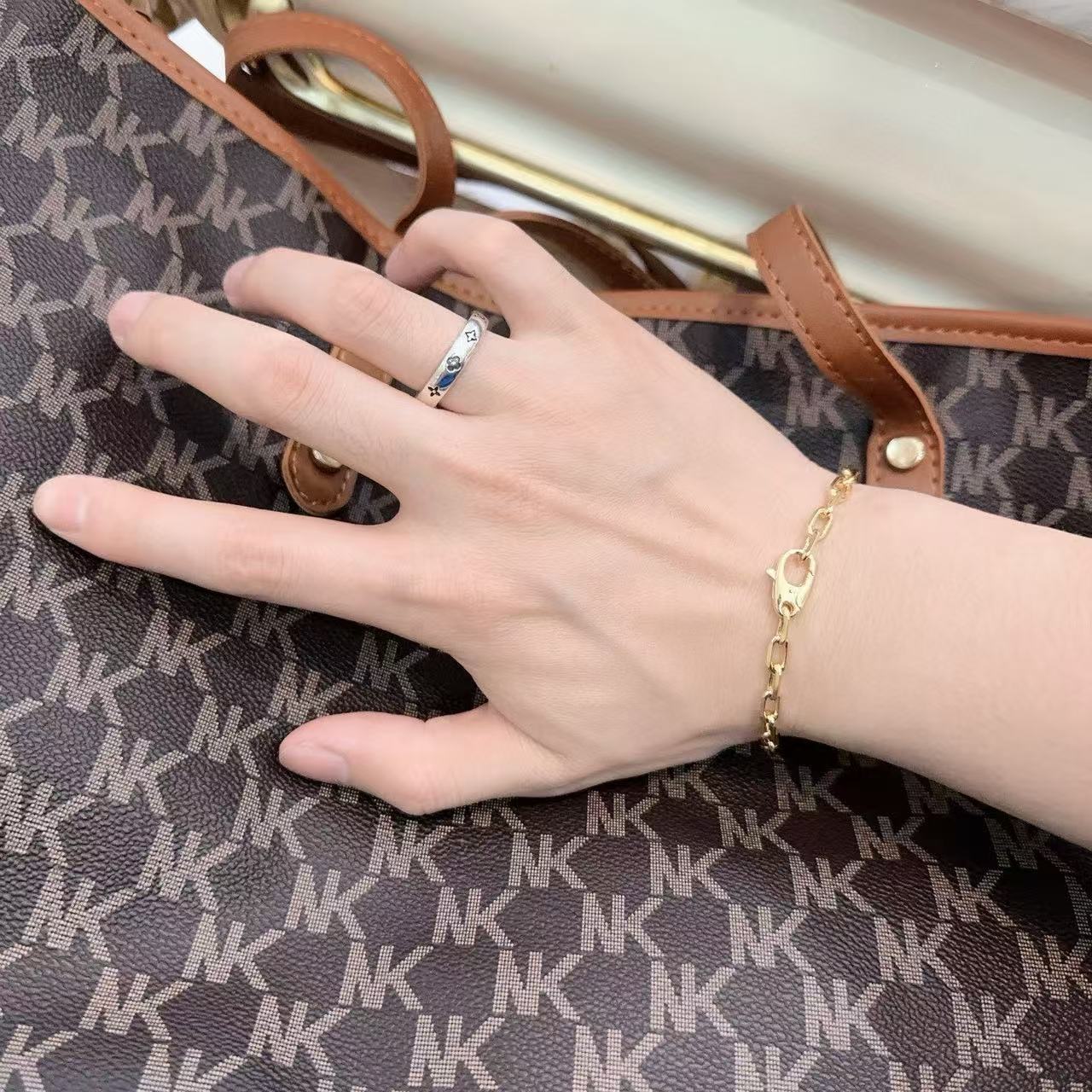 Cartier サントス ドゥ カルティエ ブレスレット