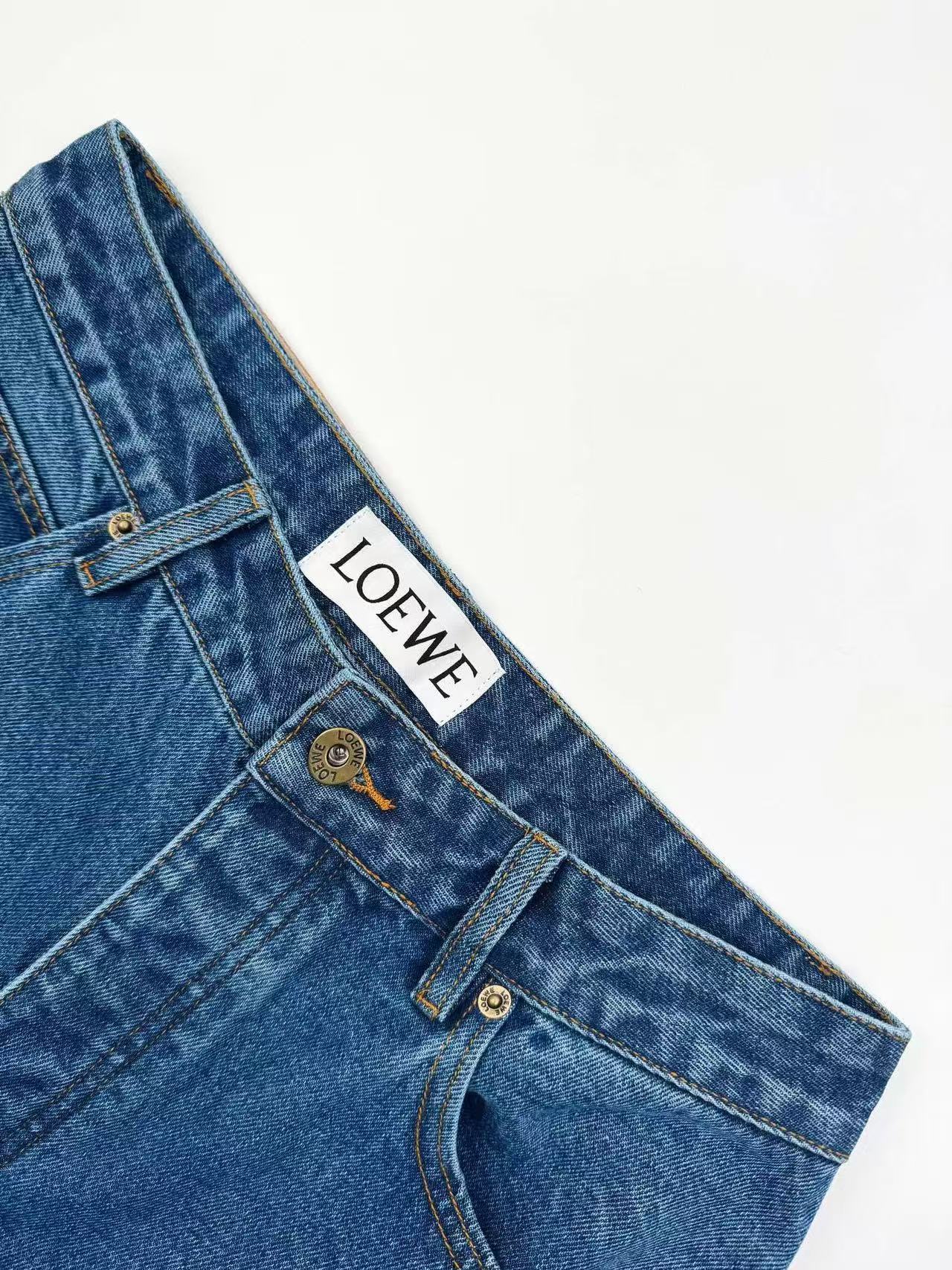 Loewe アナグラム バギー ジーンズ（デニム）