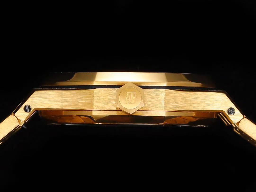Audemars Piguet  オーデマピゲ ロイヤル オーク オートマティック