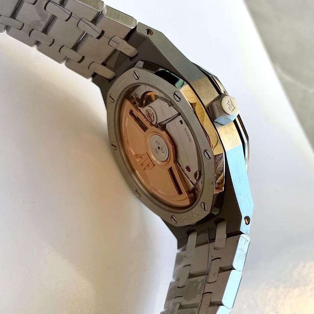 Audemars Piguet  オーデマピゲ  ロイヤル オーク オートマティック