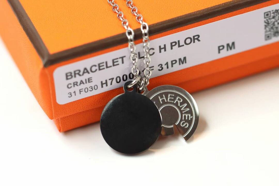 【HERMES】 ネックレス 《カルーゼル》 Carrousel