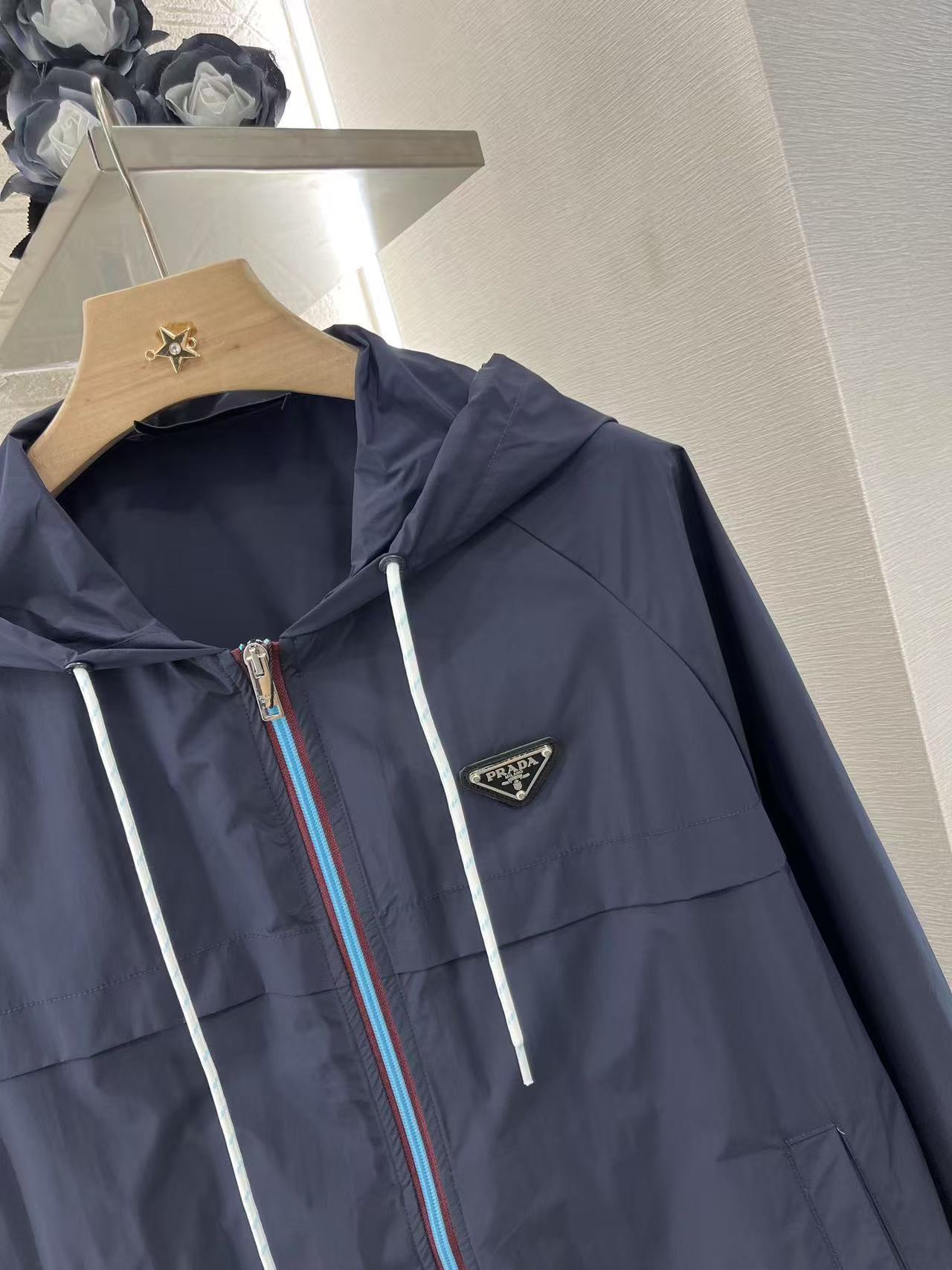 Prada リナイロンブルゾンジャケット