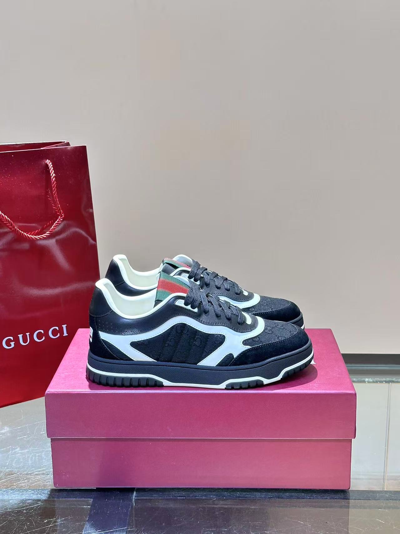 GUCCI 〔グッチ リウェブ〕メンズ スニーカー