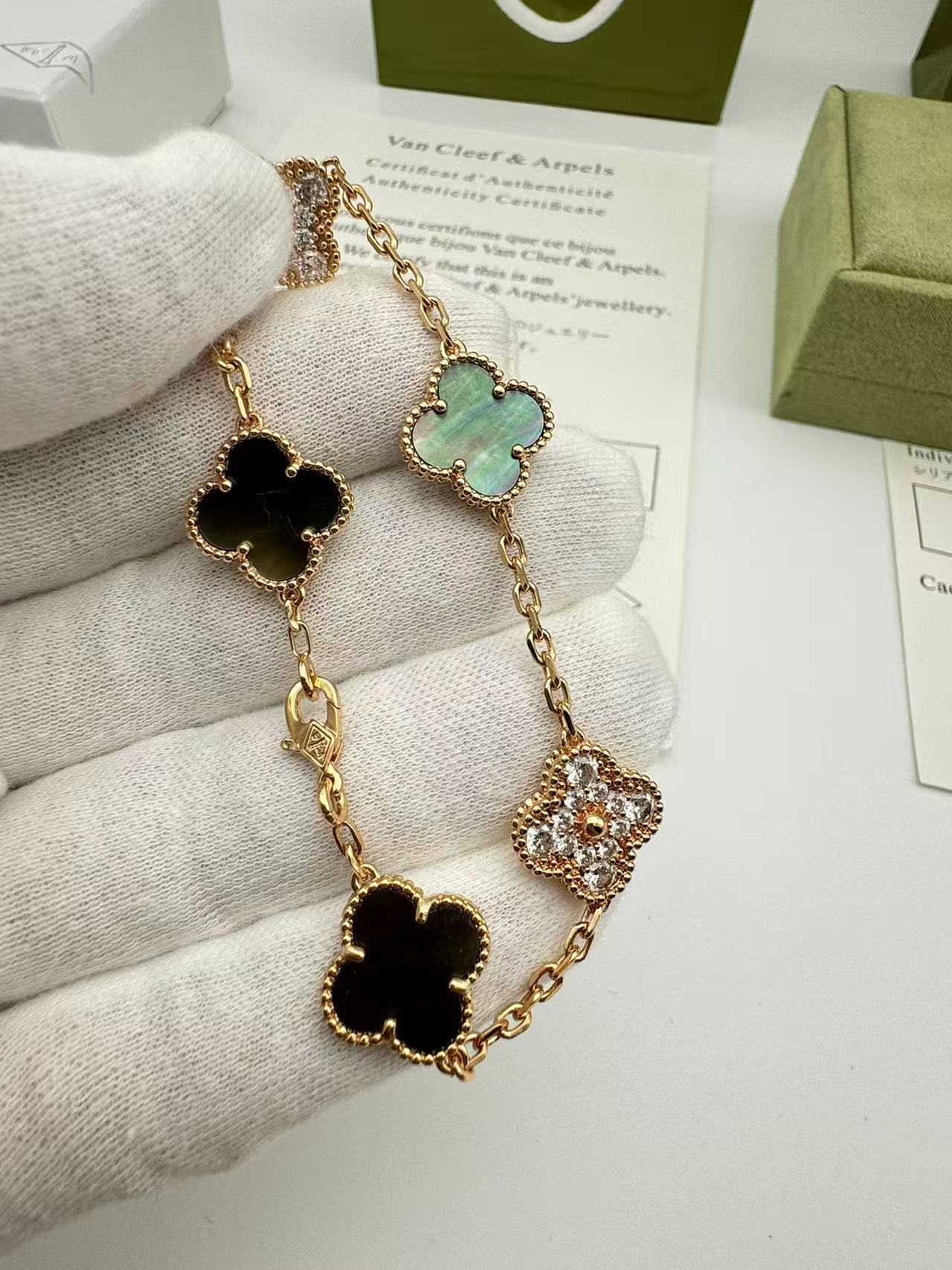 ヴィンテージ アルハンブラ ブレスレット、5モチーフ