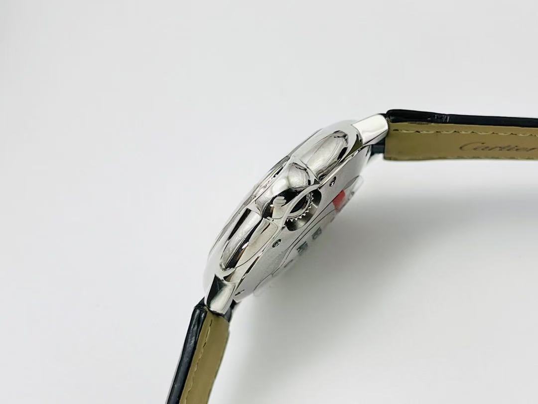 Cartier Ballon Bleu de Cartier watch バロン ブルー ドゥ カルティエ ウォッチ