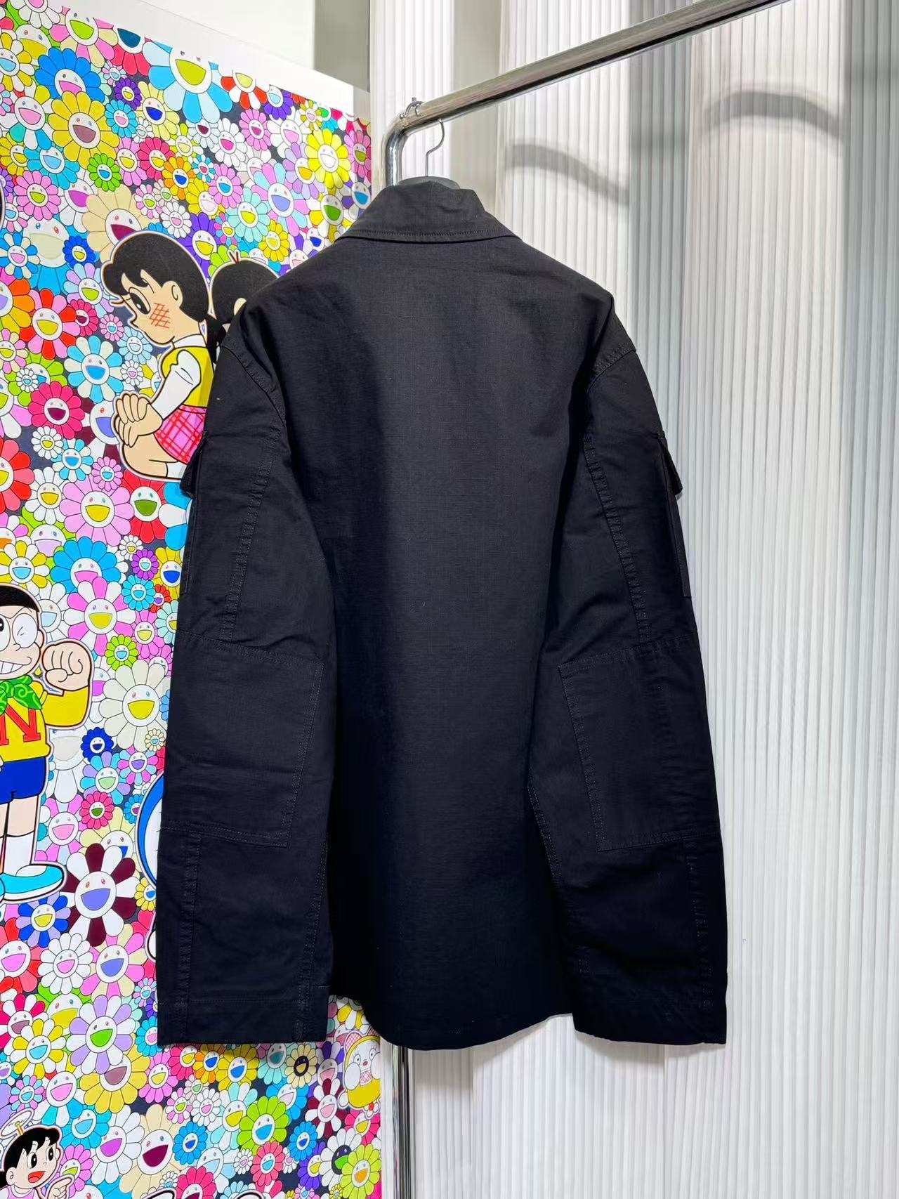 Balenciaga ダークグレー の メンズ MILITARY シャツ