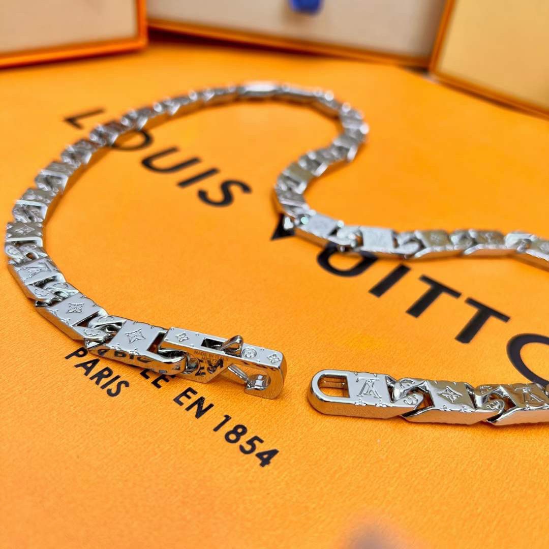 M00919 ネックレス･モノグラム タイドアップ