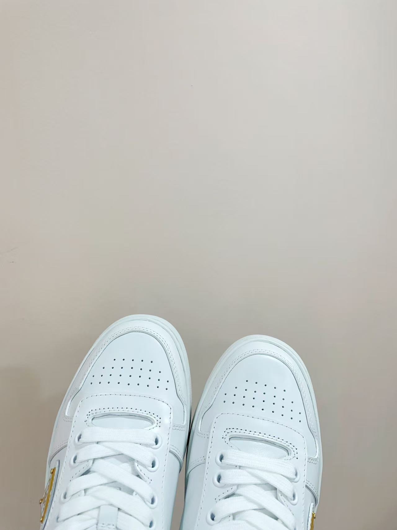 Prada プラダ ダウンタウン ボールド レザー スニーカー