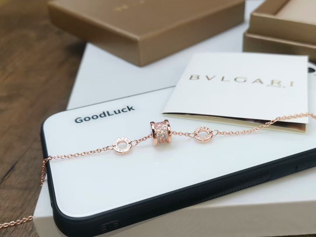 Bvlgari ビー・ゼロワン ブレスレット