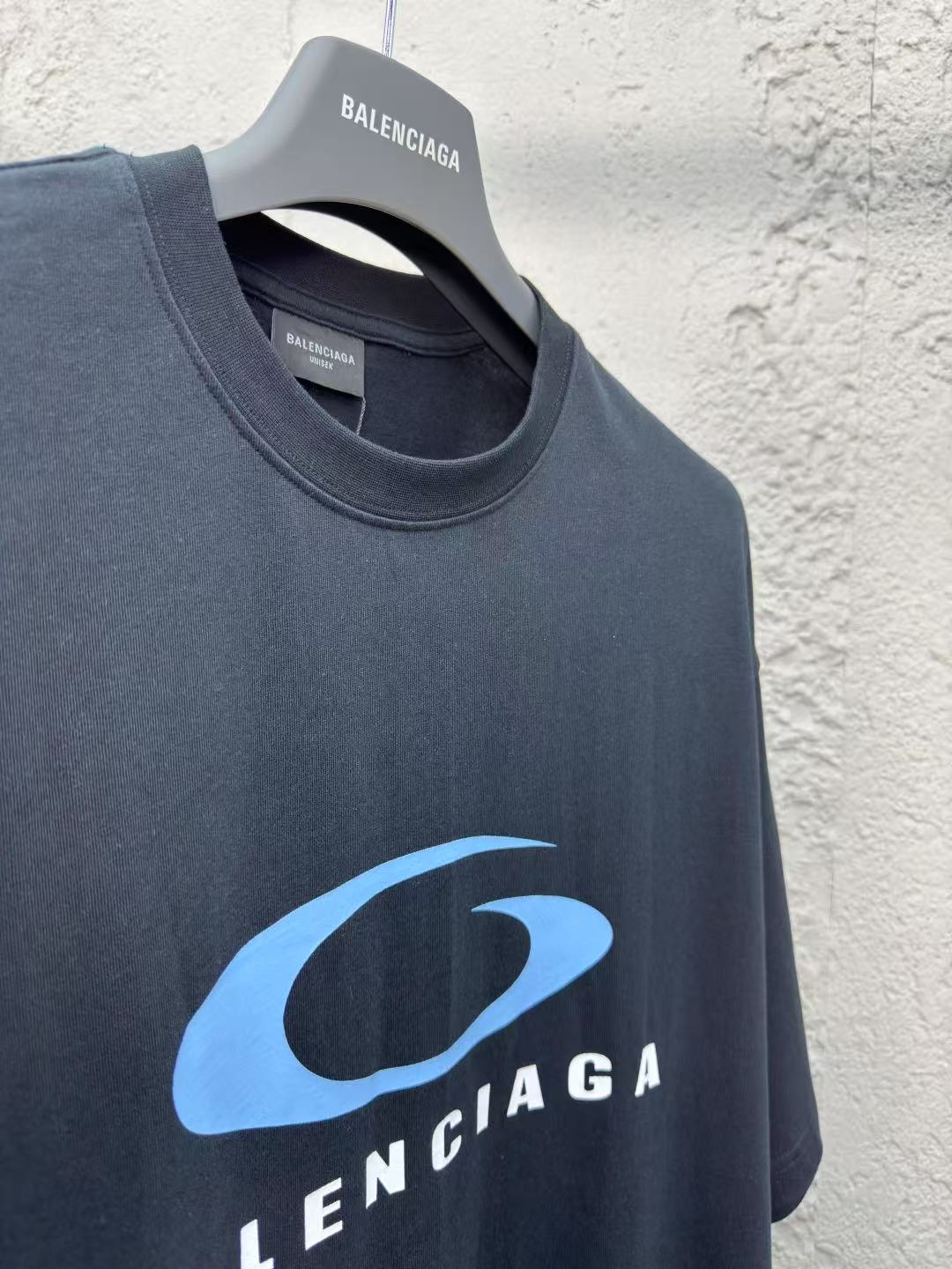 Balenciaga ブラック の メンズ LOOP SPORTS ICON Tシャツ ミディアムフィット