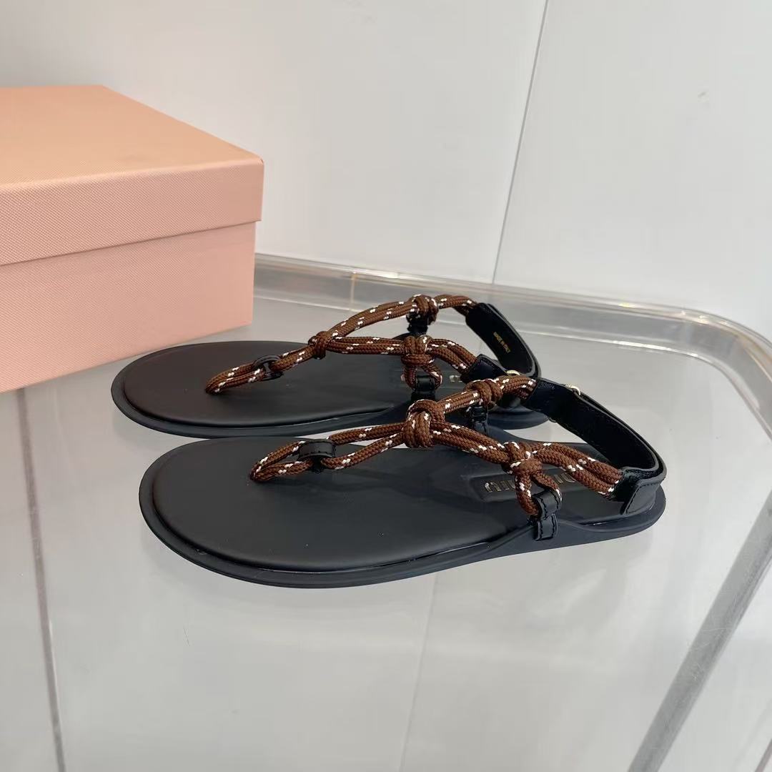 miumiu Riviere コードxレザー サンダル