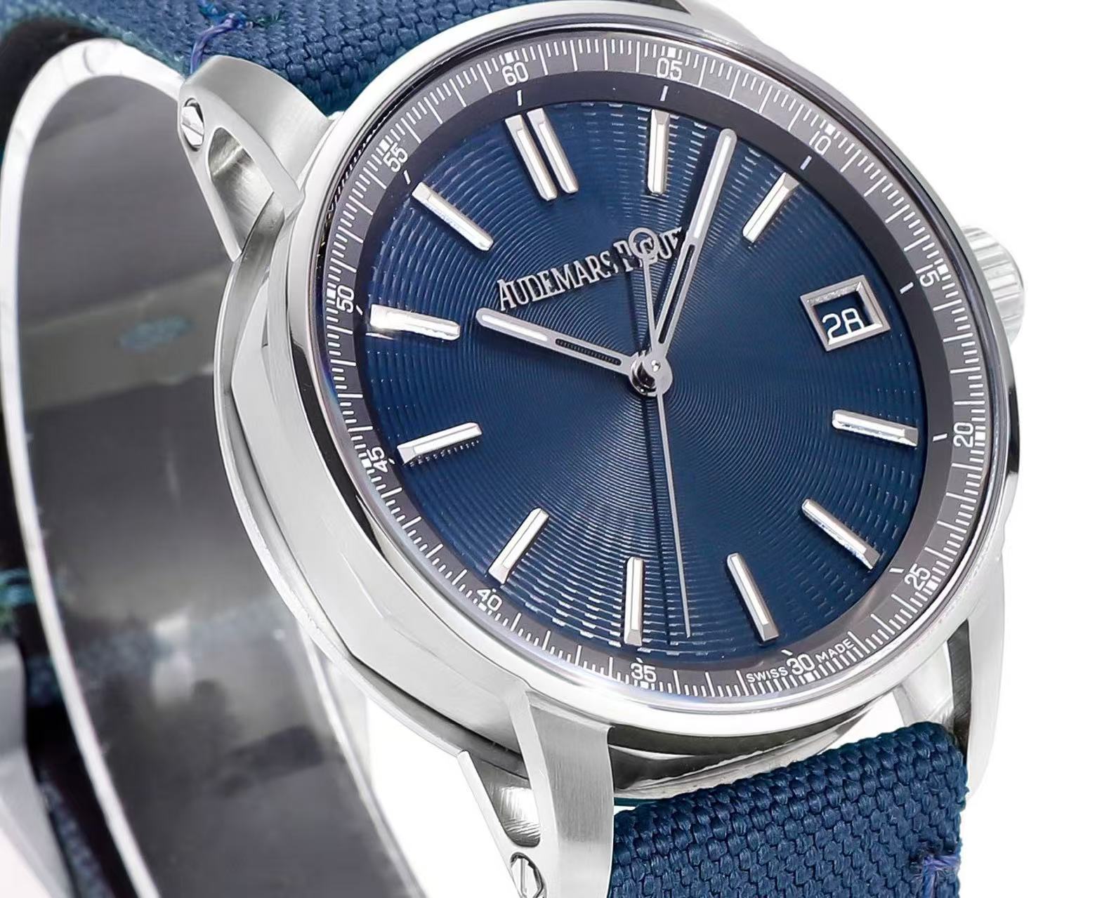 Audemars Piguet  オーデマピゲ CODE 11.59 バイ オーデマ ピゲ オートマティック